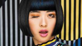 Lanzamos nuestro número 1 y Felicitas Ordás ocupa la primera portada con Next, colección que está dando la vuelta al mundo. Desvelamos el secreto en Salón Look, donde podrás descubrir la revista que ¡SÍ! funciona, cómo y por qué. ¡Gallery Hair!