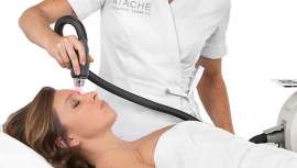 Tratamiento a la última en vanguardia para el rejuvenecimiento facial y el adelgazamiento corporal, Diasculpt llega a España de la mano de Cincos, firma que lo incorpora a su ya de por sí alta gama de tecnología para la belleza