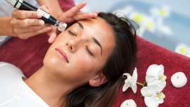 Este programa de 28 días tiene como objetivo conseguir una piel nude, sana y luminosa, sin necesidad de artificios, maquillaje ni inyecciones