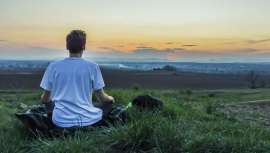 10 minutos al día con uno mismo y la aplicación de smartphone Petit BamBou ayudan a reducir los niveles de ansiedad 
 