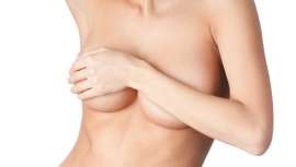 Octubre ha sido el mes de la sensibilización del cáncer de mama y la SECPRE reivindica la presencia de cirujanos plásticos en cualquier operación en la que se vaya a extirpar una zona del pecho