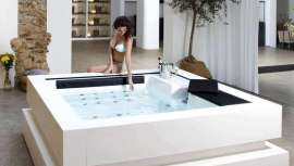 Aquavia Spa apresenta este spa de luxo, cujo design e engenharia tocam a perfeição. O Spa Cube melhora o bem-estar físico, mental e emocional através dos sentidos