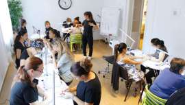 Con una de las formaciones regladas más prestigiosas, atenta siempre a la realidad del mercado, Barcelona Beauty School forma para el éxito a profesionales con la mayor cualificación y expectativas para el triunfo en las áreas más demandadas