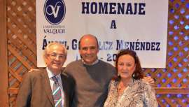 La firma rinde homenaje a su director técnico desde hace 25 años 