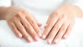O tratamento de colagénio para as mãos previne o envelhecimento destas, ajudando a uma aparência mais jovem e radiante