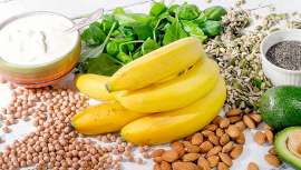 Invierno suele ser sinónimo de gripes, catarros, tos, fiebre… es época de frío, lluvia, pocas horas de sueño, estrés y demasiado trabajo. Por eso ahora es cuando más debemos mantener en forma nuestras defensas, nuestra mejor arma.