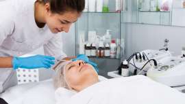 Falta de seguridad en determinadas prácticas y procedimientos médico estéticos y, sobre todo, intrusismo, son consecuencia directa de la falta de especialización y certificados oficiales de esta especialidad, asegura SEME