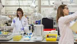 La firma del Grupo LOréal colaborará en la financiación de proyectos dirigidos por el Centro Nacional de Investigaciones Oncológicas (CNIO), cuyos estudios son fundamentales para la cura y el tratamiento del cáncer