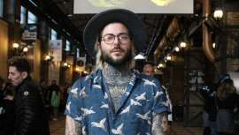 Elegido Barbero del Año 2017 por Wahl en el Reino Unido, Liddington ha participado en la Golden Chair International como formador y jurado. Este británico cuenta con 47.661 seguidores en Instagram que no se pierden ni uno de sus trabajos