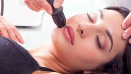 Profissionais e clientes escolhem as ondas de choque da Storz pelo seu rigor científico e resultados comprovados. É o caso de Centros María Padilla, que usa o equipamento AWT Storz para os seus efeitos imediatos e duradouros no rosto e corpo