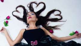 Tener preparada una golosa batería de ofertas de cara a San Valentín para tus clientes es clave a la hora de maximizar la rentabilidad de tu salón. Pero también se trata del motivo y fecha ideal para convertirte en fiel consejero y prescriptor