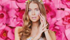 La novedad aporta el perfecto acabado para cualquier look de primavera con una gama de lujosos pastel en tonos rosados, nudes suaves y una explosión de púrpuras y melocotón