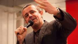 Los salones y academias del famoso estilista ofrecerán en exclusiva la coloración de LOréal Professionnel 