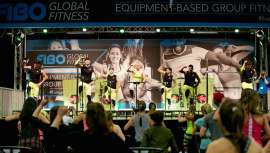 Un año más FIBO convoca su cita con la industria del fitness y el wellness en Alemania, con una amplio espacio expositivo y gran representación de firmas especializadas, además de un completo programa