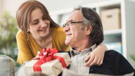 Como los hombres también se cuidan, el laboratorio aporta diversos productos de referencia y de alta calidad para celebrar este día