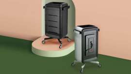 Novedad Comfortel, el carrito eléctrico Mova abre y cierra cajones y se desplaza, con adecuados soportes para tus herramientas y artículos, y te acompaña en cualquier lugar de tu salón de peluquería