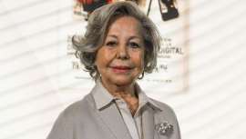 En el marco de Cosmobeauty Barcelona, Estrella Pujol, 25 años al frente de Oxigen, recoge el galardón Hit Salon 2019, por el que se considera al mismo como el mejor salón de estética y medicina estética del año