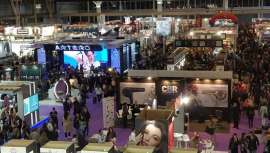 La Feria de Barcelona cierra puertas con la ausencia de gran número de marcas expositoras que vienen perdiendo la confianza en el evento durante los últimos años. El público convocado ha sido irregular y muy mezclado con el visitante no profesional