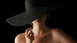 Un viaje olfativo y de sensaciones en torno al perfume y el significado de los aromas para nuestra mente y las civilizaciones y culturas 