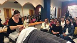 La magnetoforesis para la belleza en comunión con sus cápsulas de principios activos para tratar la piel, sigue conquistando profesionales y clientes satisfechos y abre distribución en las Islas Canarias