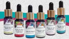 Gandiva, cosmética natural en la piel, vuelve a sorprendernos con su línea Premium. Aceites puros y artesanales, directamente de la naturaleza para beneficios extraordinarios y experiencias de belleza únicas y saludables