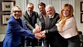 Provalliace, que adquiriese Llongueras el pasado año, compra Twenty one by Esther Llongueras, reunificando una marca legendaria y apostando por la expansión sostenida con el anuncio de nueva marca barbera, la de los salones The Barber Company