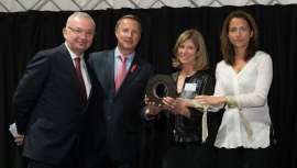 La firma ghd ha entregado una beca a la Fundación FERO, para la investigación oncológica y contra el cáncer de mama, por un total de ochenta mil euros, recaudación obtenida con la edición solidaria ghd Pink, iniciativa con 15 años de existencia