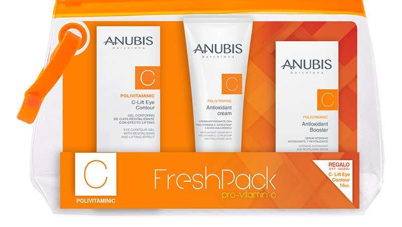 Anubis prepara a pele com a sua Fresh Pack Pro-vitamin C