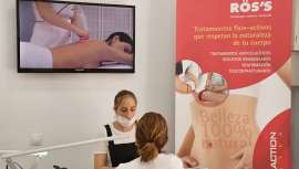 El expertise de una compañía puntera y de sólida trayectoria, volcado en el apoyo a sus centros embajadores en beneficio tanto de profesionales como clientes, con servicios de apoyo y formación exclusivos. Porque ser de RÖS’S tiene premio