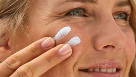 La doctora Natalia Ribé remarca así la importancia de utilizar protección solar facial porque es una zona más propensa a las quemaduras solares y a lesiones premalignas