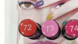 Están ideados para favorecer a todas las mujeres que no quieran arriesgar demasiado, teniendo en cuenta que las manicuras y pedicuras están muy solicitadas en esta época