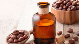 Con unas características únicas, éstas lo convierten, según los últimos datos científicos, en el activo ideal y recomendado de la protección solar y la curación de sus quemaduras. Aunque el Aceite de Jojoba, sirve aún para mucho más 