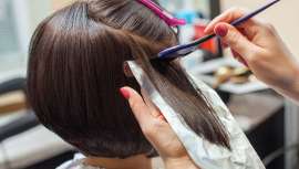 La Agencia Nacional de Seguridad Sanitaria (Anses) del país galo, vuelve a poner la vista en los persulfatos con la indicación de su retirada y sustitución por otros componentes que eviten absolutamente cualquier riesgo para la salud