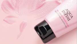 Recomiendan aplicarlo cada mañana, en el rostro y el cuello, y con ello mantenemos la piel hidratada durante 24h