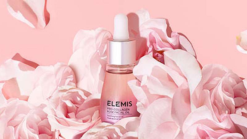 Todo el poder de la rosa en el nuevo aceite facial Elemis