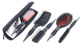 A firma britânica, cujas origens remontam ao ano de 1777, é especialista em escovas fabricadas de uma forma tradicional e com materiais de alta qualidade