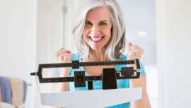 En una sociedad, la occidental con extremo sobrepeso, la reducción de estómago es una técnica cada vez más demandada. Ésta se puede realizar a través de un tratamiento vía oral o mediante operación quirúrgica