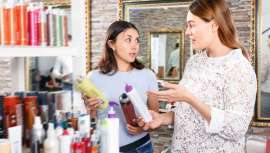 Se establece que las mujeres representan aproximadamente el 70% de las decisiones de compra a escala mundial. Y esto las convierte en un objetivo perfecto en las estrategias de consumo