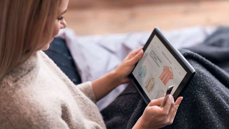 A Gerao Milnio s compra marcas ticas