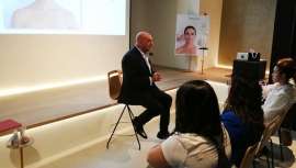 La firma Thalgo, cosmética marina profesional, revoluciona la belleza profesional en Studio Beauty Market revisando sus dos nuevos lanzamientos, Face Palp y Peeling Marin, concebidos para la máxima rentabilidad y resultados en cabina