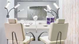 Se diferencian del resto en que se combinan pestañas más cortas o largas y en distintas direcciones, colocadas en abanicos de 2D/8D para conseguir el famoso y favorecedor volumen Ruso o SVS 