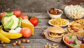 Empieza a ser urgente tomar medidas para reducir la ingesta de productos tales como la bollería industrial, precocinados congelados, carnes procesadas o patatas fritas de bolsa