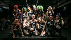 Suman legión, y ahora llegan a España. Se trata de los integrantes de la comunicad Pulp Riot, una coloración que rompe los límites y pulveriza las cifras de followers en Instagram convirtiéndose en una de las comunidades más influyentes del momento