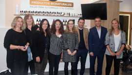 Los Galardones Europeos a las Buenas Prácticas de la campaña Trabajos saludables, convocados por la Agencia Europea EU-OSHA, premian a la Peluquería Elvira de Villanueva de la Serena, como ejemplo de política de sustitución de productos químicos 