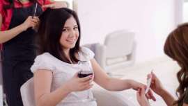 Ferro, indestrutível e permanente, que abre a porta do seu salão de cabeleireiro aquele cliente que repete, não o deixa é também faz publicidad