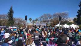 El certamen acogerá el intento de batir el record Guiness de mayor número de peluqueros y peluqueras cortando el pelo simultáneamente, en total, 1.300 personas en favor de la elaboración de pelucas oncológicas