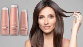 Lakmé presenta un alisado orgánico en sinergia con la naturaleza, con la formulación más avanzada. Aura es hialuroplastia, un tratamiento vegano que disfruta de un poderoso alisado y control del frizz. Para tus clientas más exigentes