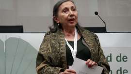 Especialista en Farmacia Galénica e Industrial, entre otros muchos títulos y cargos, Mª José Alonso Osorio, miembro de la SEFIT, Sociedad Española de Fitoterapia, es ahora Socia de Honor, por su destacada labor y ejercicio meritorio