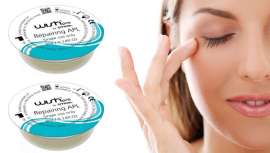 Gracias a los principios activos Cristalhyal y Primalhyal 300, la cápsula Repairing de Wishpro consigue un efecto similar al del ácido hialurónico, sin agujas. Esta cápsula es la alternativa ideal para todos los profesionales de la estética