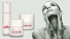 De alta calidad, super clean, con un exclusivo packaging airless y con los ingredientes más activos, es una gama reafirmante y nutritiva